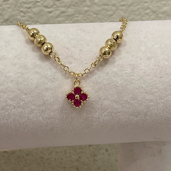 Gold and Pink Clover Charm Bracelet - Picture 2 of 5